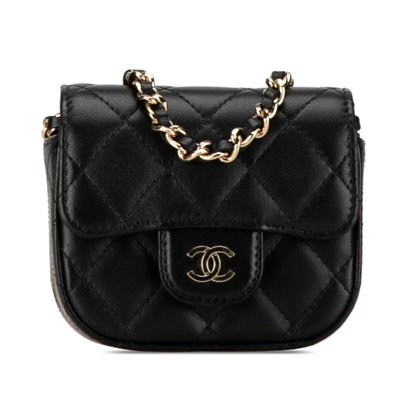 Chanel Chain Strap Handbag for Everyday UseBlack Chanel CC Quilted Lambskin Flap Card Holder On Chain Crossbody Bag